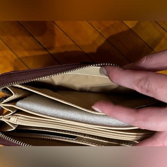 Guess | Faux-Suede And Leather Kingsley Clutch - Picture 6 of 15